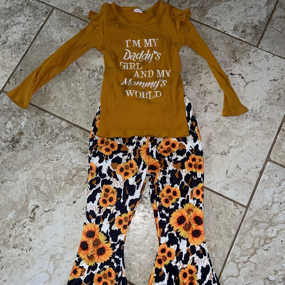 2 piece Toddler sunflower set with flared pants
